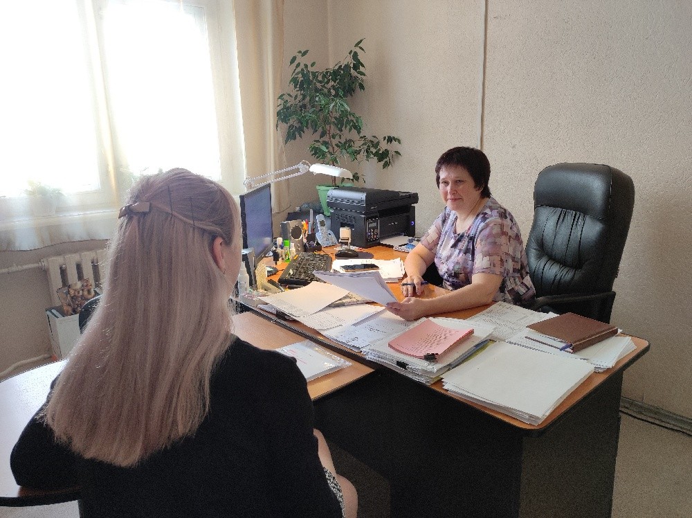 Отдел социальной поддержки населения  администрации Первомайского района города Новосибирска  предоставляет социальные услуги населению