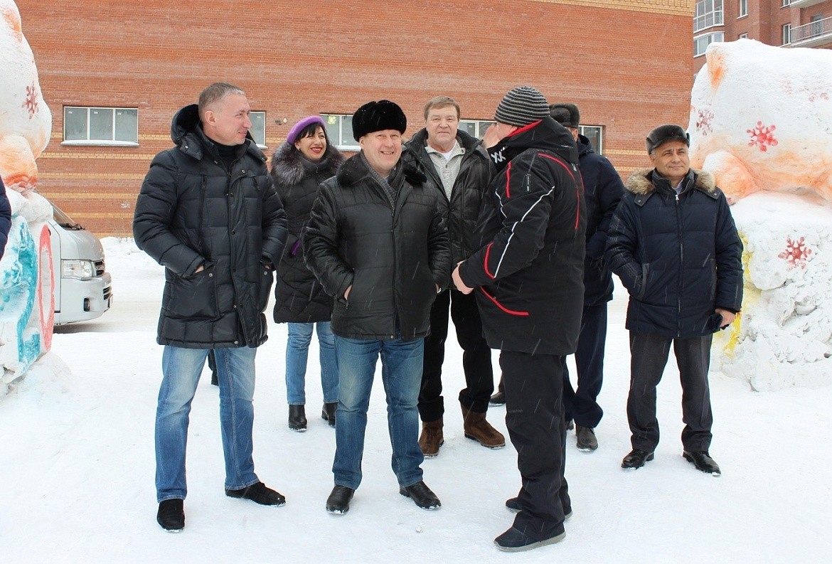 5 января мэр Анатолий Локоть в рамках рабочего объезда районов Новосибирска, посетил Первомайский район