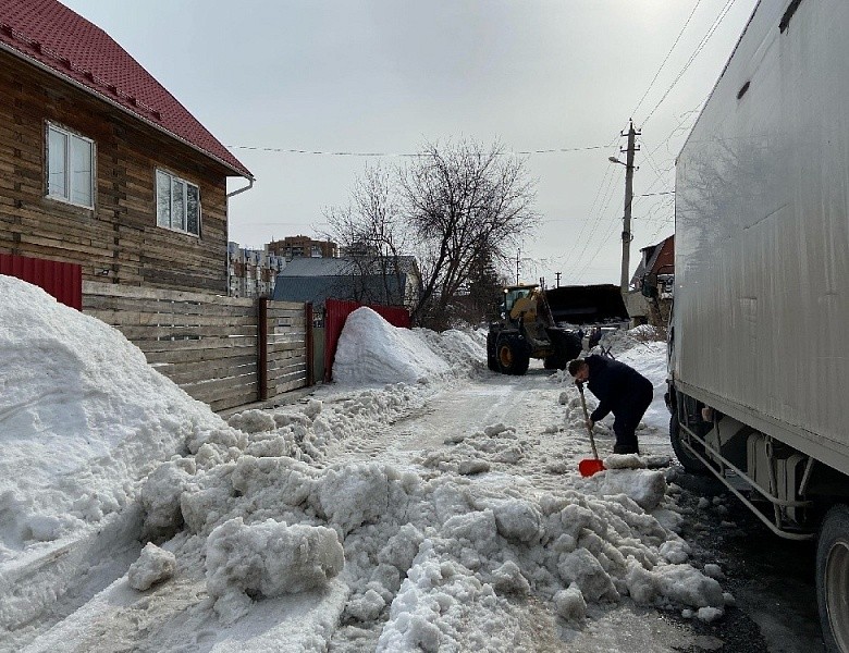  Уборка снега в частном секторе Первомайского района
