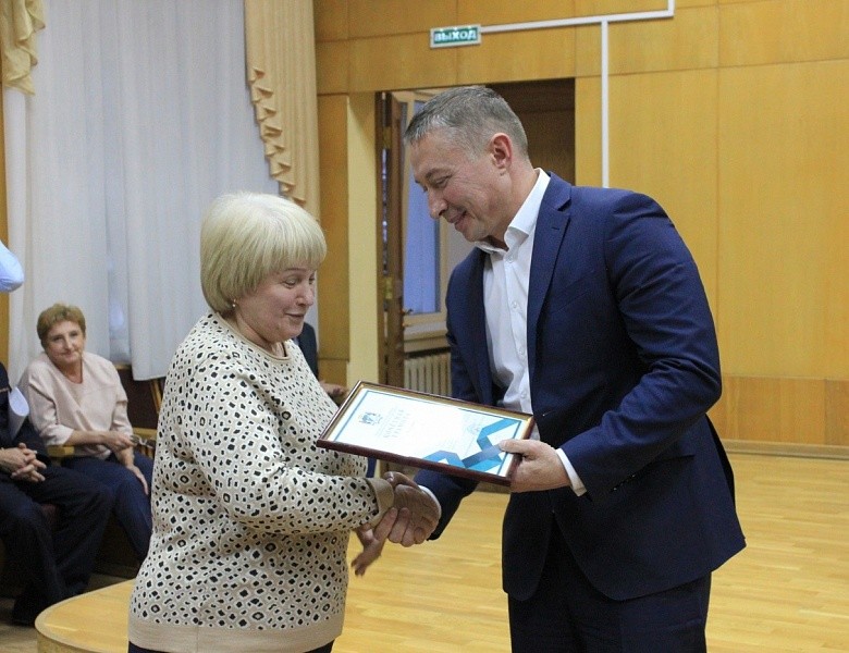 30 октября в большом зале администрации Первомайского района состоялось заседание совета по содействию развития малого и среднего предпринимательства Первомайского района города Новосибирска.