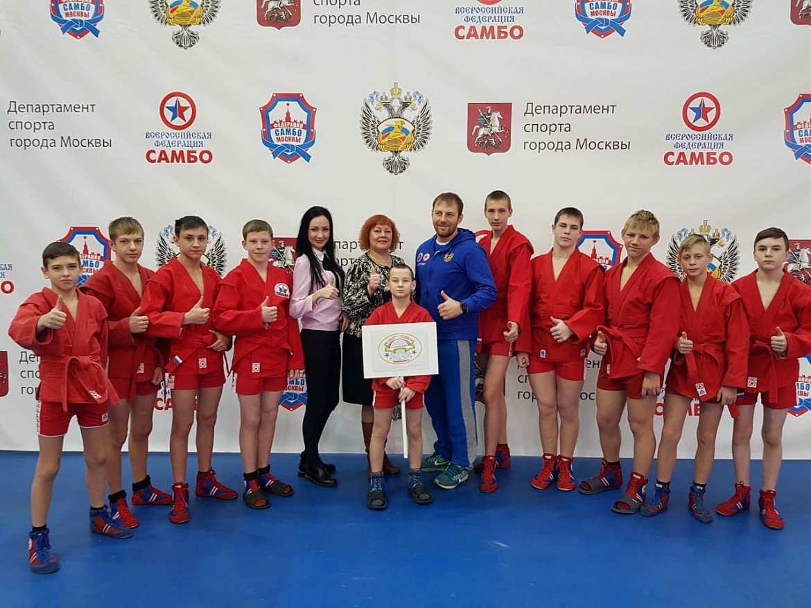 Команда школы № 154 Первомайского района заняла призовые места на Всероссийских соревнованиях по самбо 