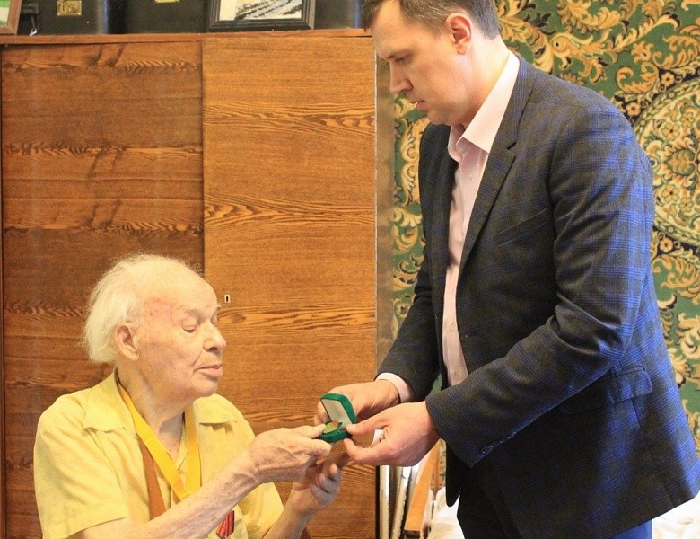 15 января отметил свой 90-летний юбилей житель Первомайского района Иван Федорович Фоминых